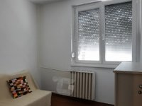 Kiadó panellakás, albérlet, III. kerületben, Hollós Korvin Lajos utcában
