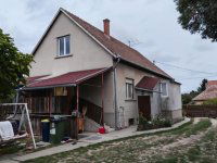 Eladó családi ház, Pilisen 87 M Ft, 5+1 szobás