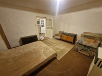 Eladó családi ház, Földeákon 13.5 M Ft, 2 szobás