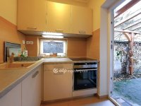 Eladó családi ház, Siófokon 275 M Ft, 6 szobás