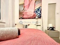 Eladó téglalakás, VI. kerületben 150 M Ft, 4 szobás