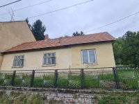 Eladó családi ház, Nagybakónakon 9 M Ft, 3 szobás