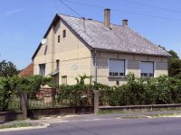 Eladó családi ház, Molnaszecsődön 42.9 M Ft, 3 szobás