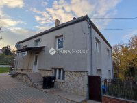 Eladó családi ház, Győrújbaráton 89.5 M Ft, 6 szobás