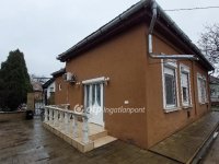 Eladó családi ház, Kisújszálláson 29.9 M Ft, 3 szobás