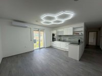 Eladó téglalakás, Komlón 42 M Ft, 3 szobás