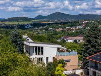 Eladó ikerház, III. kerületben, Domoszló útján 400 M Ft