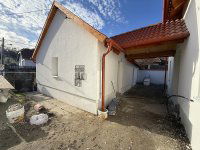 Eladó családi ház, Budakalászon 56.9 M Ft, 2 szobás