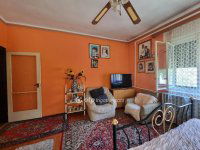 Eladó családi ház, Pápán 46.9 M Ft, 2+2 szobás