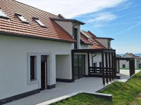 Eladó téglalakás, Balatonfüreden 199 M Ft, 4+1 szobás