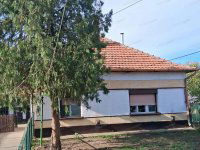 Eladó családi ház, Törökszentmiklóson 12.5 M Ft, 2 szobás