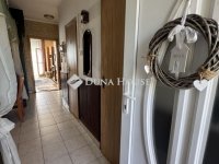 Eladó téglalakás, Tahitótfalun 69.9 M Ft, 2+1 szobás