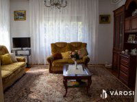 Eladó családi ház, Újszentivánon 75 M Ft, 4 szobás
