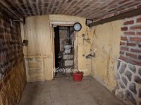 Eladó családi ház, Villányban 22 M Ft, 5 szobás