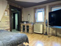 Eladó családi ház, Szegeden 42.9 M Ft, 1 szobás