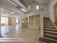 Eladó családi ház, Miskolcon 119 M Ft, 9 szobás
