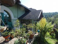 Eladó családi ház, Pécsett 129.9 M Ft, 5 szobás