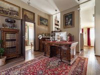 Eladó családi ház, Szentendrén 530 M Ft, 6 szobás