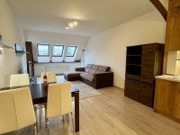 Kiadó téglalakás, albérlet, Debrecenben 300 E Ft / hó, 2 szobás