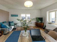 Eladó családi ház, Tihanyban 333 M Ft, 8+2 szobás