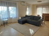 Kiadó téglalakás, albérlet