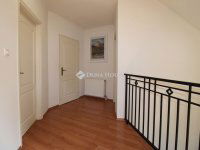 Eladó családi ház, Szatymazon 148 M Ft, 5 szobás