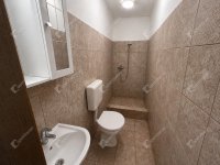 Eladó családi ház, Újkéren 39.9 M Ft, 2 szobás