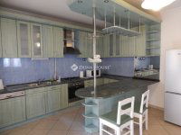 Eladó családi ház, Kecskeméten 115 M Ft, 6 szobás