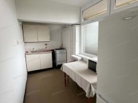 Eladó panellakás, Kecskeméten 38.9 M Ft, 1 szobás