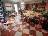 Eladó családi ház, Szigetszentmiklóson 78 M Ft, 5 szobás