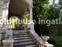 Eladó családi ház, VI. kerületben 3100 M Ft, 12 szobás