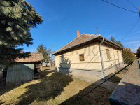 Eladó családi ház