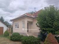 Eladó családi ház, Karácsondon 22 M Ft, 3+2 szobás