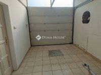 Eladó családi ház, Kecskeméten 110 M Ft, 5 szobás