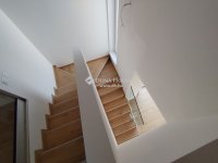 Eladó ikerház, Szegeden 170 M Ft, 6 szobás / költözzbe.hu