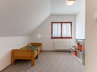 Eladó családi ház, XVIII. kerületben 164.99 M Ft, 5 szobás