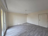 Eladó panellakás, Ajkán 41.59 M Ft, 2 szobás