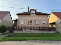Eladó családi ház, Felsőzsolcán 56.9 M Ft, 2+3 szobás