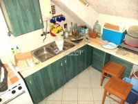 Eladó téglalakás, Székesfehérvárott 63.4 M Ft, 4 szobás