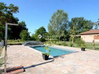 Eladó mezogazdasagi ingatlan