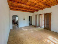 Eladó nyaraló, Téten 8 M Ft, 1+1 szobás / költözzbe.hu