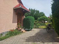 Eladó családi ház, Sásdon 27 M Ft, 2 szobás