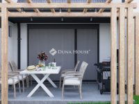 Eladó téglalakás, Fonyódon 140.88 M Ft, 4 szobás