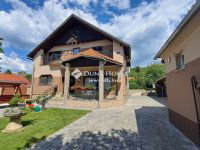 Eladó családi ház, Tatabányán 99.9 M Ft, 6 szobás