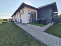 Eladó sorház, Taksonyon 87.9 M Ft, 3 szobás