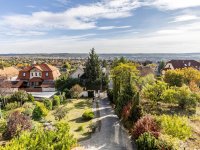 Eladó családi ház, Budaörsön 309 M Ft, 5 szobás