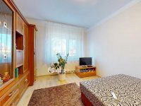 Eladó családi ház, Szirmabesenyőn 89 M Ft, 3+2 szobás