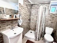 Eladó téglalakás, Pécsett 49.9 M Ft, 3 szobás