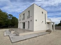 Kiadó családi ház, albérlet, Kecskeméten 800 E Ft / hó