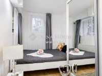 Eladó családi ház, XII. kerületben 395 M Ft, 14 szobás